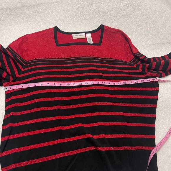 Women’s Festive Blouse Top Red and Black Size 3x Long sleeve box neck - Picture 6 of 7